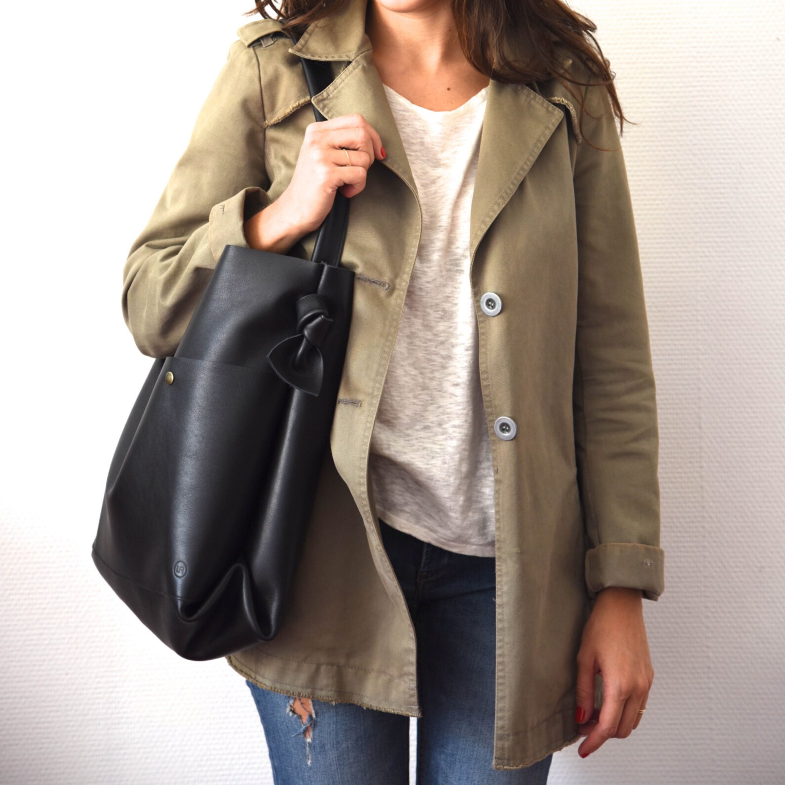 Handbag, shoulder bag, leather bag for women black color
